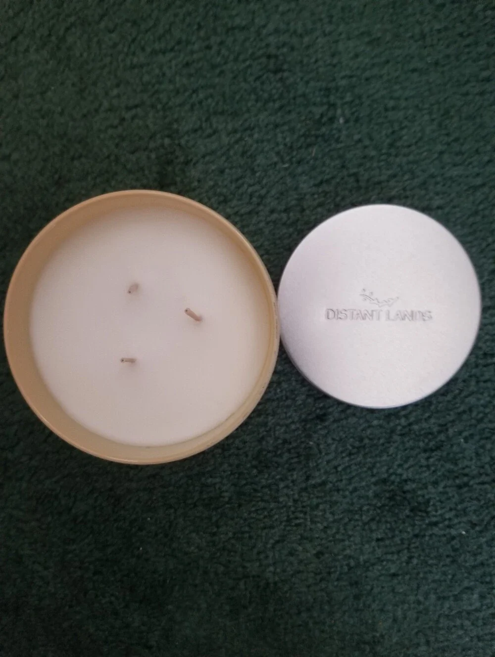 Distant Lands Crème Brulee Scented 3 Wick Candle 14oz